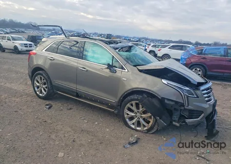 2017 Cadillac Xt5 Luxury z USA, uszkodzony, nr VIN 1GYKNBRS2HZ302983